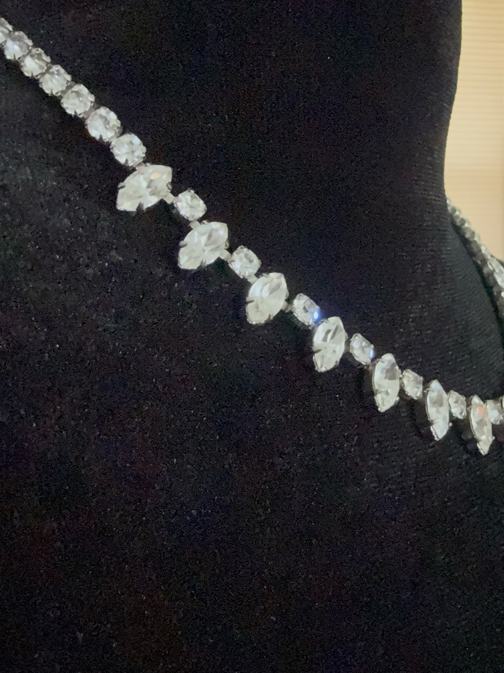 Signed Weiss Mid-Century Rhinestone Choker Vintage 1950s Glam Necklace - Picture 4 of 8